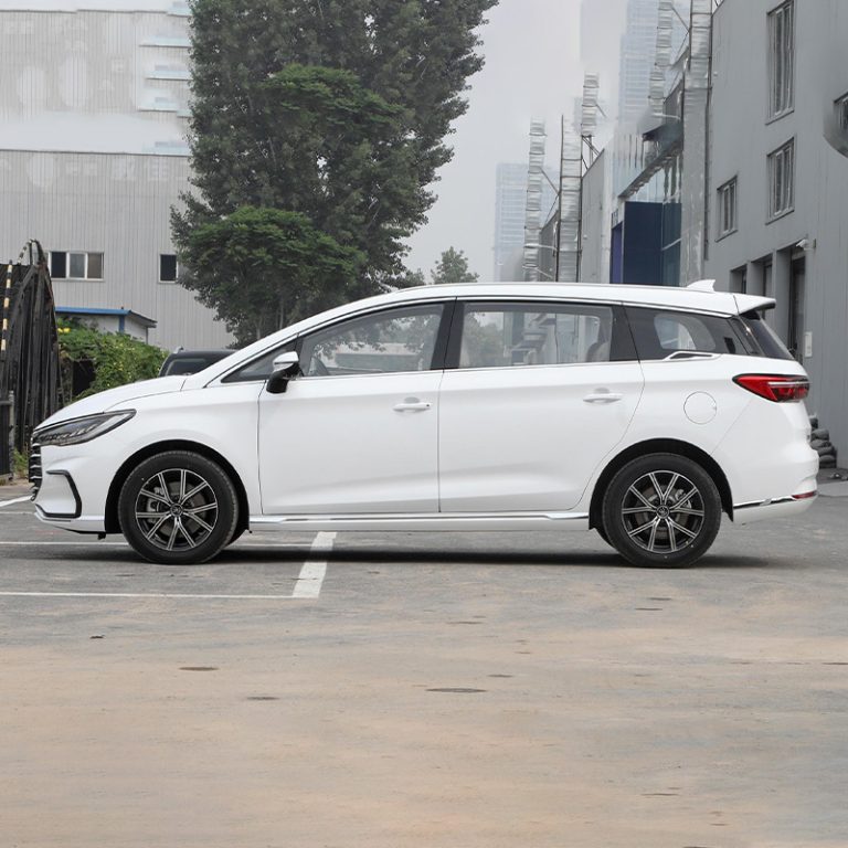 BYD Song Max DM-i-Side