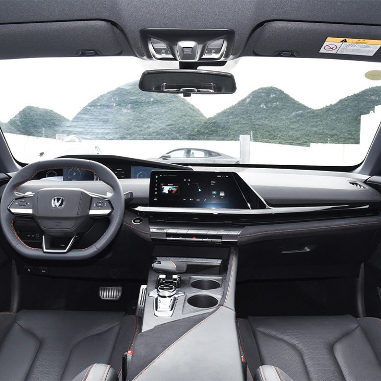 ChangAn-UNI-V-Interior