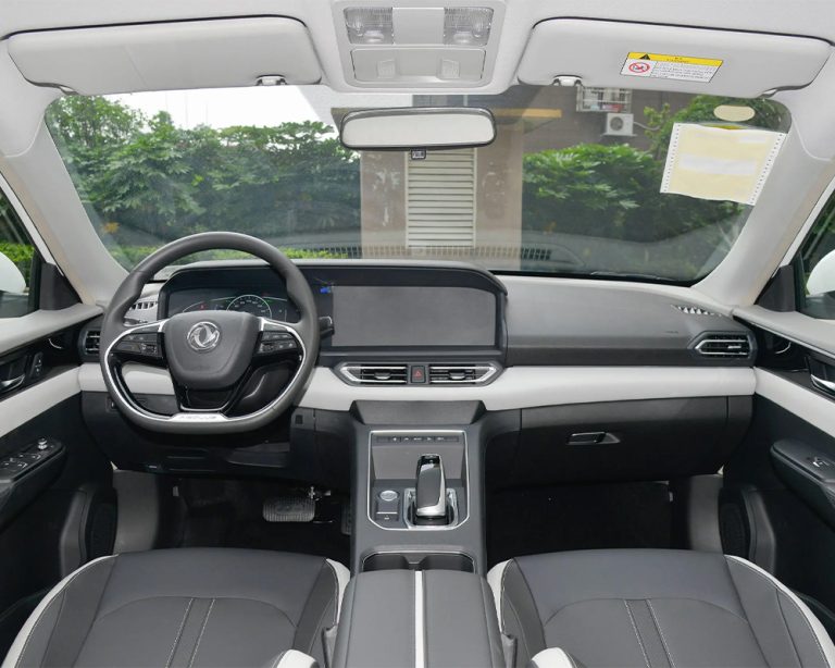 DongFeng-Aeolus-E70ev-Interior