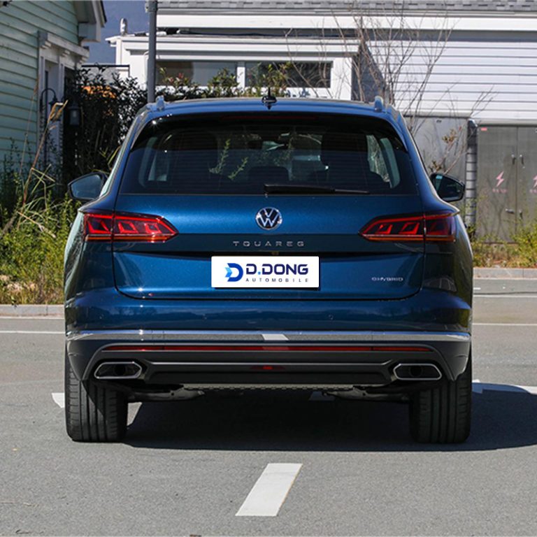 VW-Touareg-Phev-Dead astern