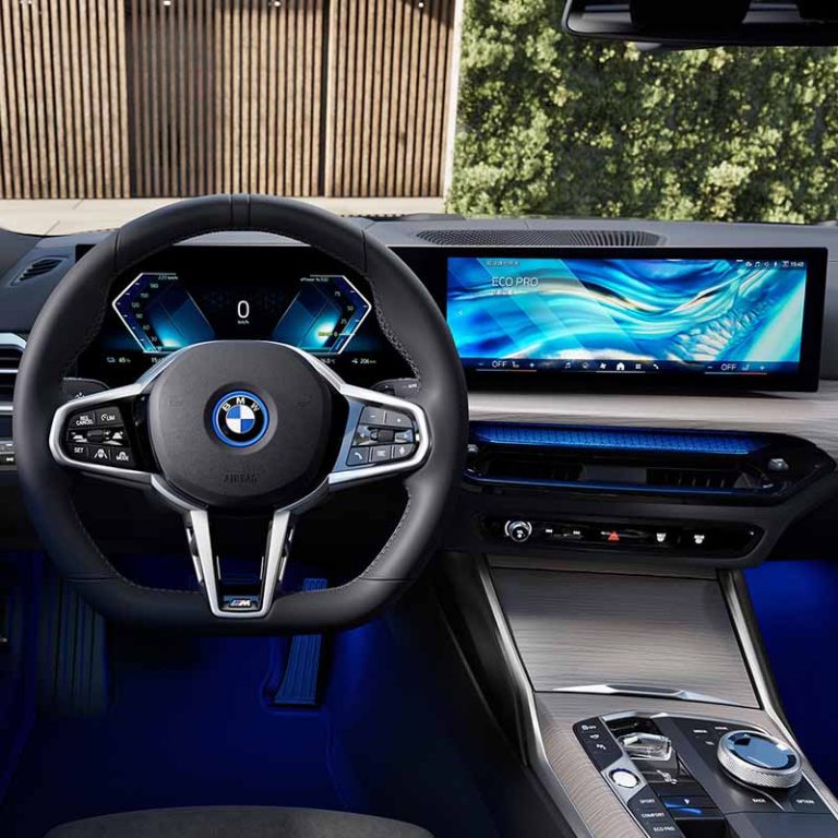 BMW-i4-Interior