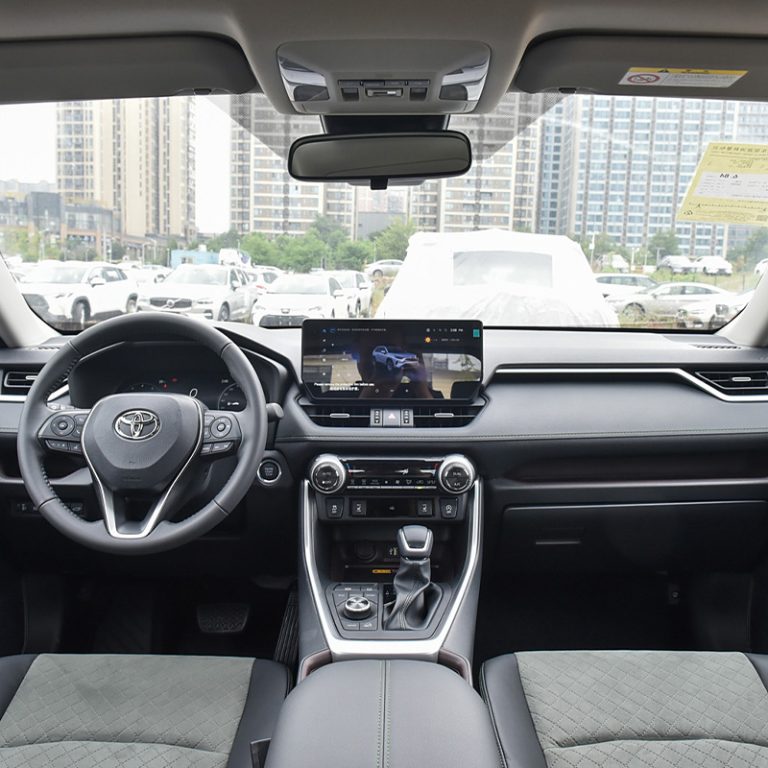 Toyota-RAV4-Interior