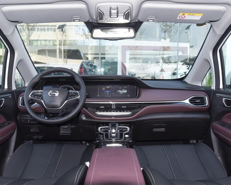 GAC-Motor-M6-Interior