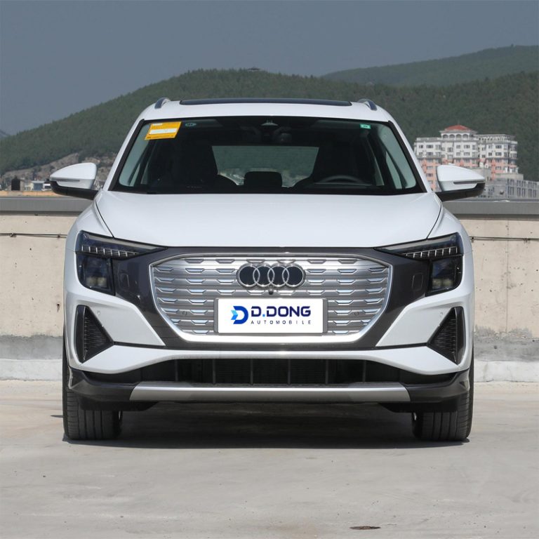 SAIC-Audi-Q5 E-tron-Front plus