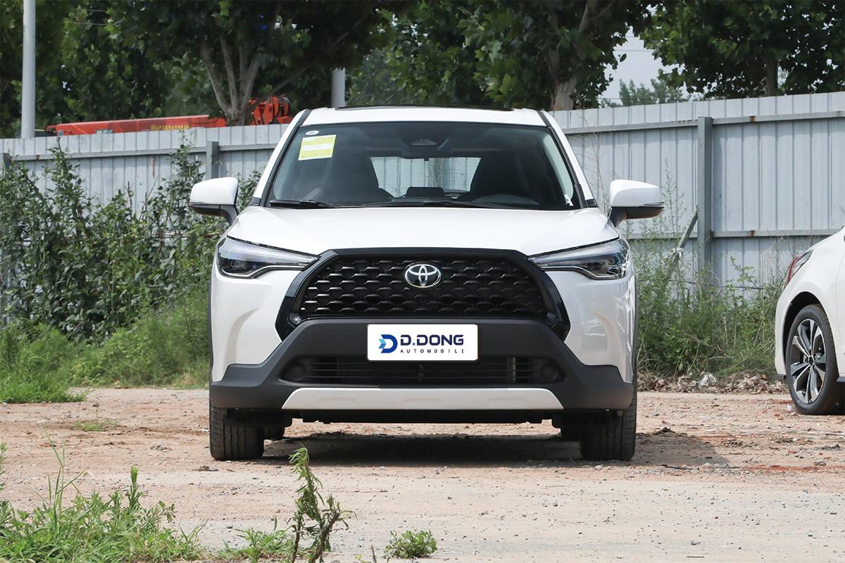 Toyota Corolla Cross Front view