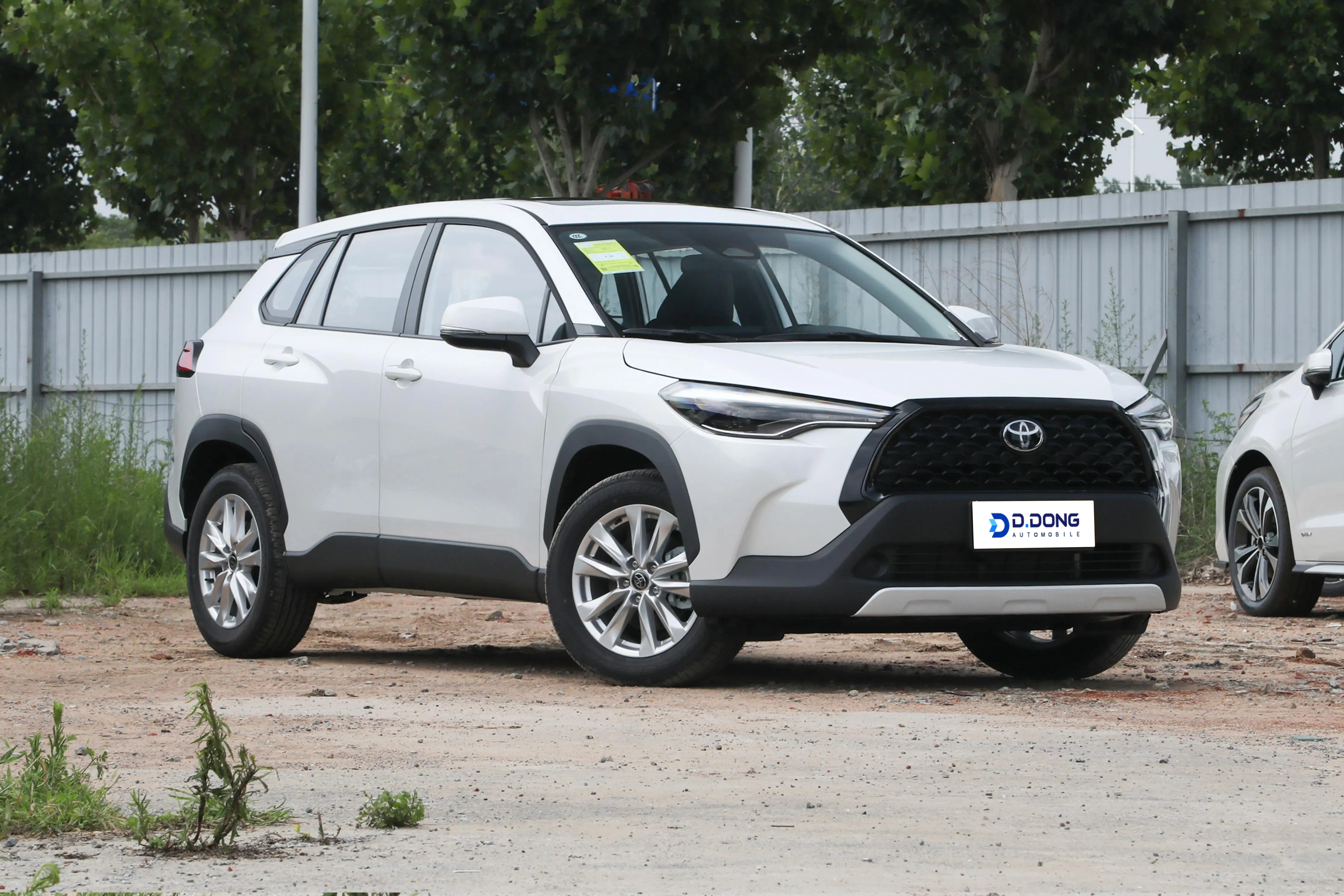 Toyota Corolla Cross Right Front view